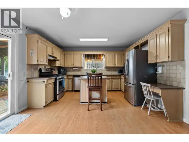 83 WOODLAND DRIVE Delta, British Columbia in Houses for Sale in Delta/Surrey/Langley - Image 9