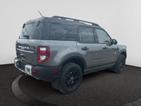 Check out this vehicle's pictures, features, options and specs, and let us know if you have any ques... (image 4)