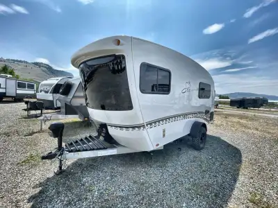 We are looking for good pre owned Rv's to buy or consign!! inTech RV Sol travel trailer Eclipse high...