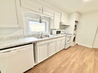 4 Bedrooms - 1 Bathroom Apt. 218 Saint John Street Downtown Fred Fredericton New Brunswick Preview