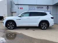 CLEAN CARFAX ONE OWNER, Heated and Cooled Frotn Seats, 360 Camera, PANORAMIC SUNROOF, Power Tailgate... (image 1)