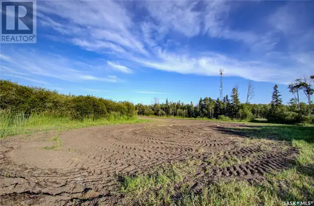 2.98 AC Titled Lot 4 Kipabiskau Lake Area Pleasantdale Rm No. 39 in Land for Sale in Saskatoon - Image 9