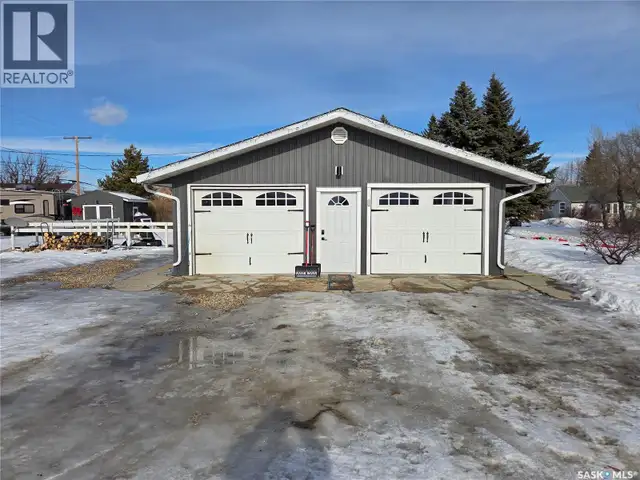 34 Lumsden STREET Manor, Saskatchewan in Houses for Sale in Regina - Image 4