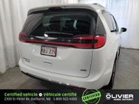 -AWD -Cruise Control -Traction Control -Mag Wheels -Fog Lights -Roof Rails -Power Liftgate -Leather... (image 9)