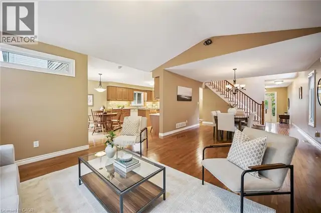 326 TEALBY Crescent Waterloo, Ontario in Houses for Sale in Kitchener / Waterloo - Image 14