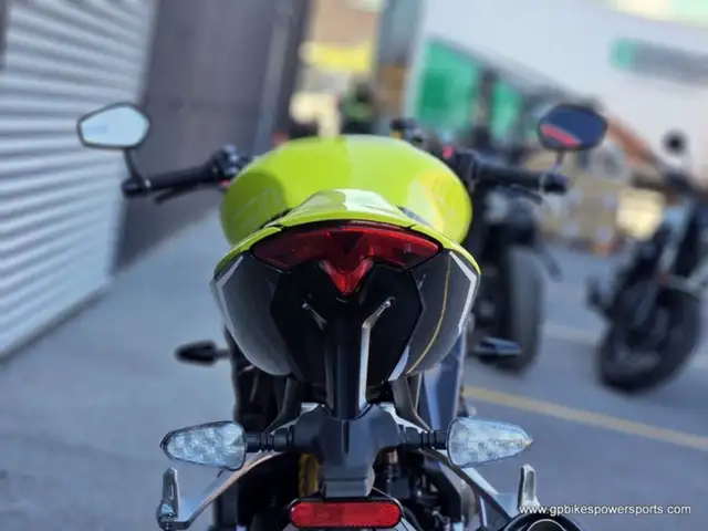 2026 Triumph Speed Triple 1200 RX in Sport Bikes in Oshawa / Durham Region - Image 11