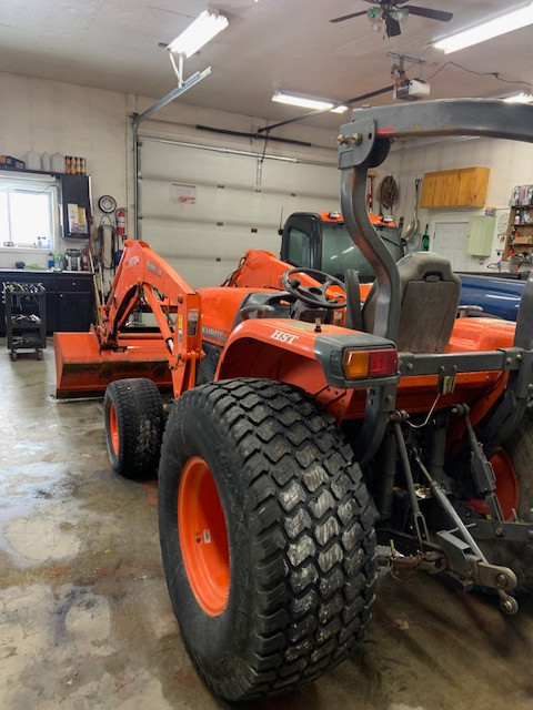 Kubota L-3240 4x4 with loader in Other in Sudbury - Image 4