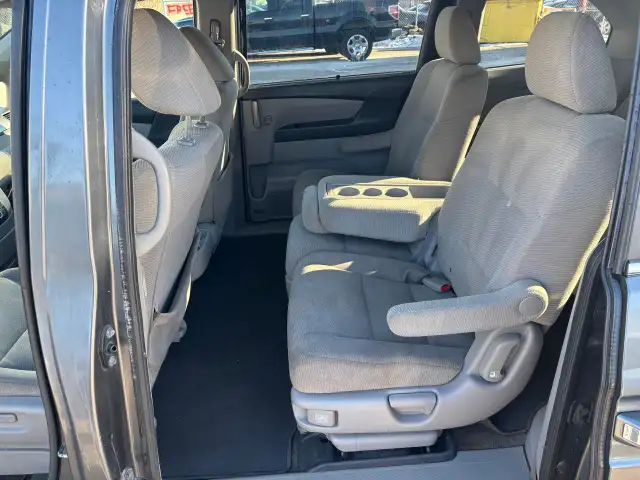 2013 Honda Odyssey EX in Cars & Trucks in City of Toronto - Image 18