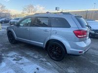 All vehicles come with a full vehicle History Report, ask to see it! 2016 Dodge Journey SXT 7 passen... (image 5)