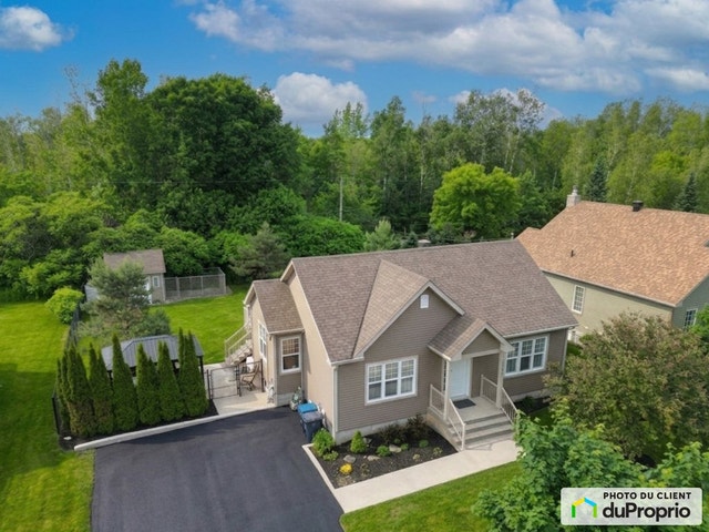 $625,000 - Bungalow for sale in Bromont — photo 2