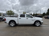 This Ram 1500 Classic boasts a Regular Unleaded V-8 5.7 L/345 engine powering this Automatic transmi... (image 7)
