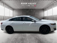 HEATED SEATS, LANE ASSIST, REMOTE START, BACKUP CAMERA, CRUISE CONTROL Looking to breeze through you... (image 1)