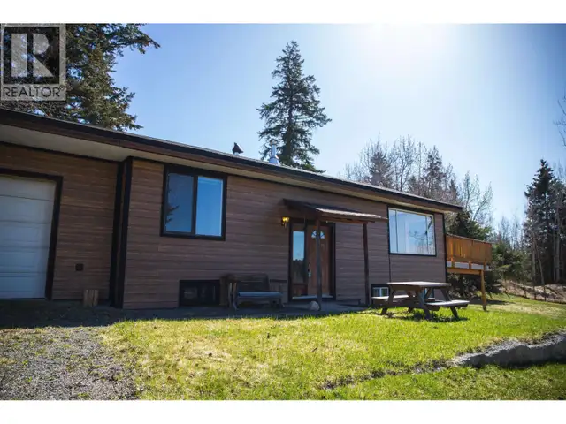 7115 CONNIE ROAD Bridge Lake, British Columbia in Houses for Sale in 100 Mile House - Image 4