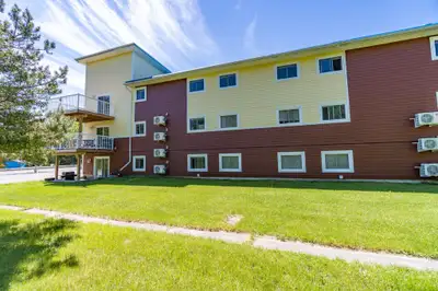 2-Bedroom Apartment in Chelmsford - Available August 1st