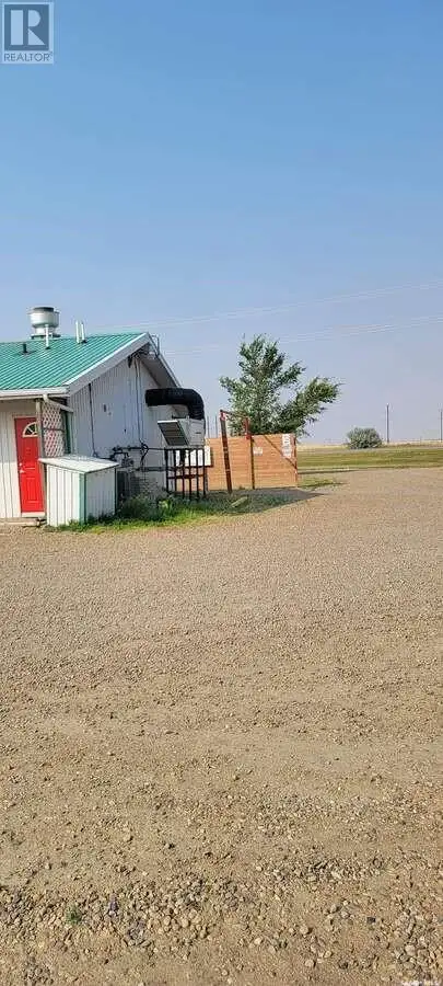 925 5th AVENUE W Shaunavon, Saskatchewan in Commercial & Office Space for Sale in Swift Current - Image 10