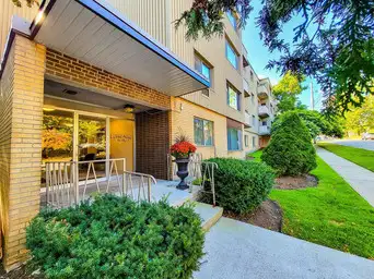 Belle Ayre Newly Upgraded 1 Bedroom Apartment in downtown Guelph