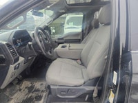 Perfect Auto CLEAN CARFAX - XTR PKG - 5.O L GAS - 4X4 - PANORAMIC SUN ROOF - NAVIGATION - BACK UP CA... (image 7)