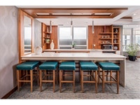 THE WATERCREST- 15 MAPLE AVE Situated in the heart of downtown Barrie and overlooking beautiful Kemp... (image 7)