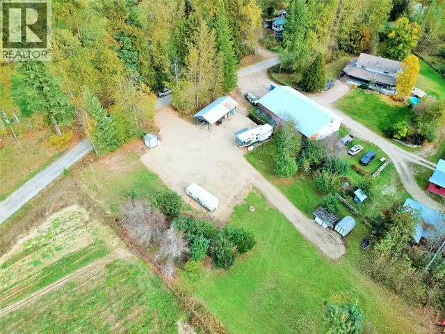 1822 Cemetery Road Sicamous, British Columbia in Land for Sale in Kamloops - Image 2