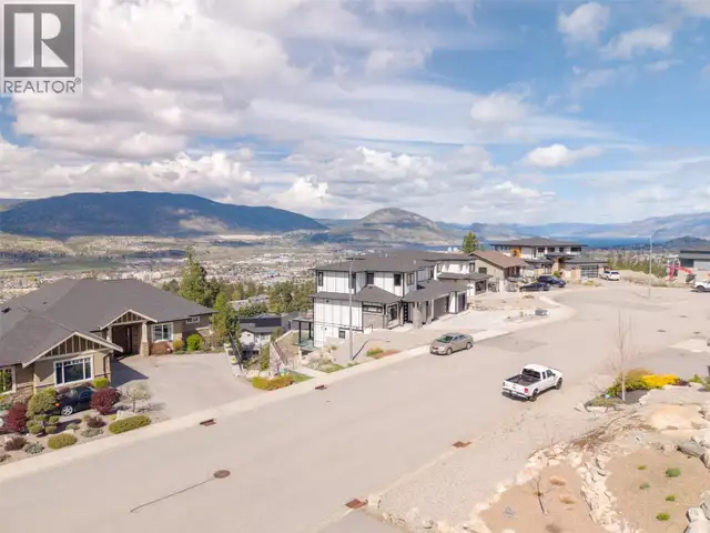 2922 Partridge Drive Penticton, British Columbia in Land for Sale in Penticton - Image 9