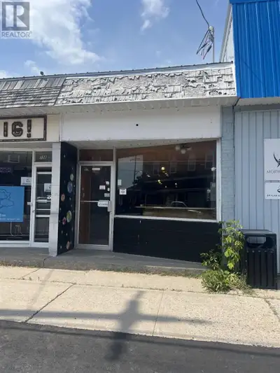 High-visibility commercial space on Main Street in the heart of Thessalon! This 750 sq. ft. unit is...