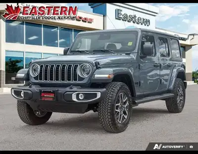 This Jeep Wrangler has a trusty Regular Unleaded V-6 3.6 L/220 engine powering this Automatic transm...