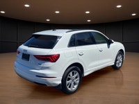 Price includes $1,000 finance credit. Price does not include fees or taxes. The 2022 Audi Q3 45 Komf... (image 5)