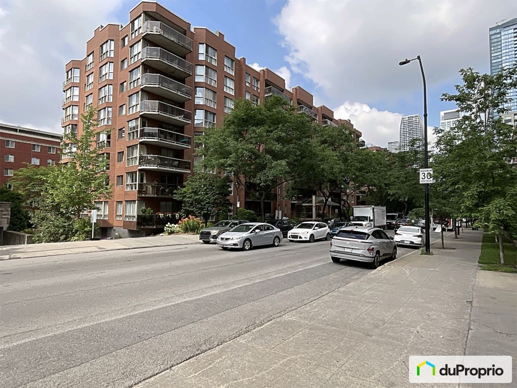 $924,500 - Condominium in Ville-Marie (downtown, old Mtl) — photo 3