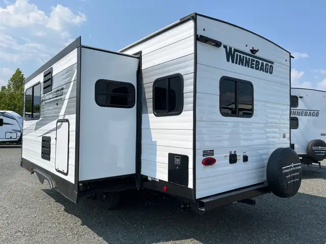 2025 Winnebago Access in Travel Trailers & Campers in Terrace - Image 4
