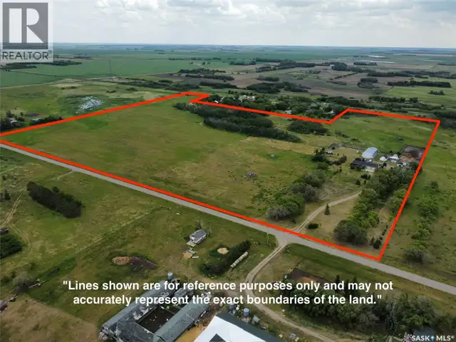 Labelle Acreage Vanscoy Rm No. 345, Saskatchewan in Houses for Sale in Saskatoon - Image 3