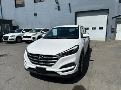 2018 Hyundai Tucson Engine: Moteur à 4 cylindres 2.0l L/100Km City: 10.1 L/100Km Hwy: 7.8 Safety Equ...