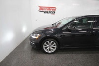 Volkswagen Golf Highline 2021 avec moteur 1.4L TSI turbo 4 cylindres developpant 147 HP et 184 lb-ft... (image 4)