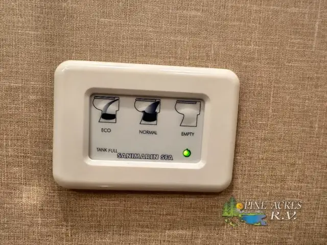 2021 Entegra Coach Anthem 44F only 35K Miles in RVs & Motorhomes in Moncton - Image 61