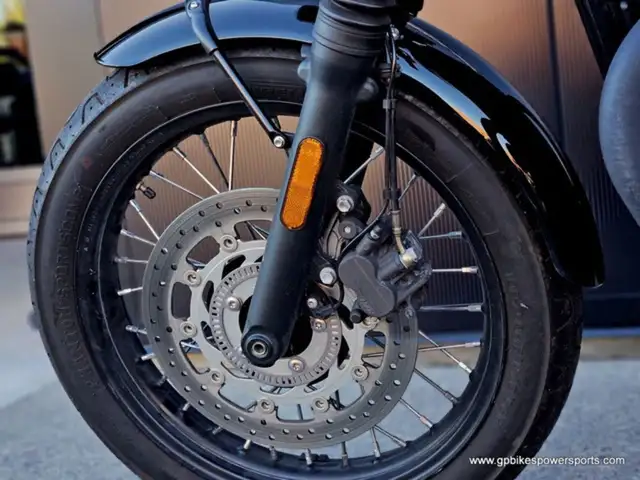 2017 Triumph Bonneville T100 Black Jet Black in Street, Cruisers & Choppers in Oshawa / Durham Region - Image 12