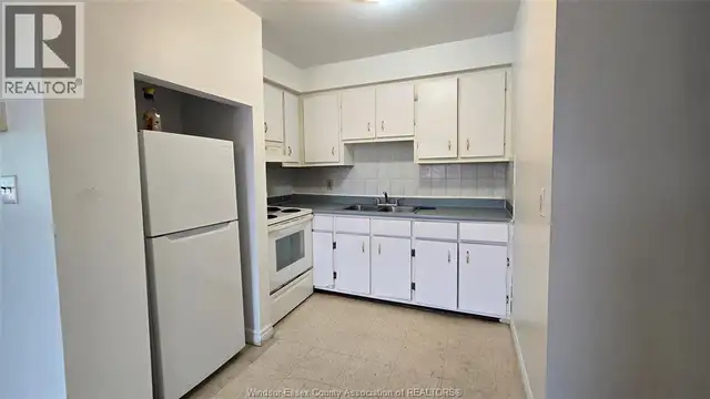 3254 MILLEN STREET Unit# 5 Windsor, Ontario in Long Term Rentals in Windsor Region - Image 5
