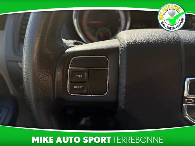 Dodge Grand Caravan Familiale 4 portes SXT 2014 in Cars & Trucks in Laval / North Shore - Image 18