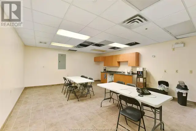 1153 TECUMSEH ROAD West Windsor, Ontario in Commercial & Office Space for Rent in Windsor Region - Image 21