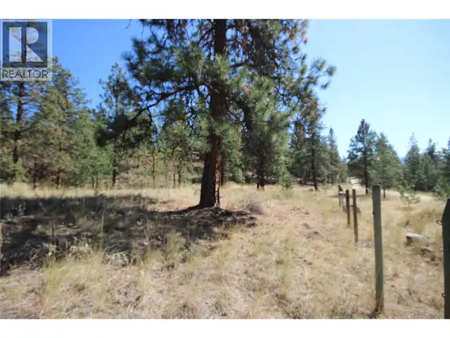 32 Deans Road Summerland, British Columbia in Land for Sale in Penticton - Image 3