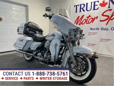 Extremely well maintained Glacier White Pearl Ultra Classic at True North Motor Sports looks brand n...