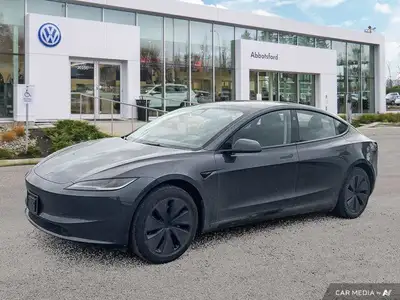 This Tesla Model 3 delivers a Electric engine powering this Automatic transmission. Window Grid Ante...