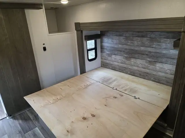 2022 Keystone RV Cougar Premium 355FBS in Travel Trailers & Campers in Penticton - Image 26