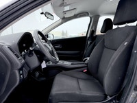 Crowfoot Hyundai, AMVIC Licensed Dealer Mileage 160,723 km Zip around Calgary and conquer your daily... (image 9)