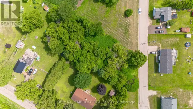 00 PHOEBE STREET Whitewater Region, Ontario63005670872451122
