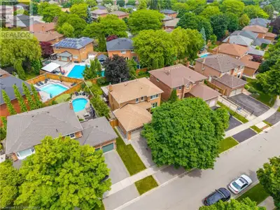 Nestled on a quiet, tree-lined street in one of Oakville’s most cherished neighbourhoods, 139 Warner...