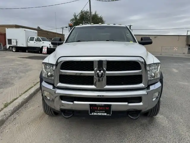 2013 Ram 5500 SLT 4WD 6.7L CUMMINS DIESEL-12' FLAT DECK-CREW CAB in Cars & Trucks in City of Toronto - Image 7