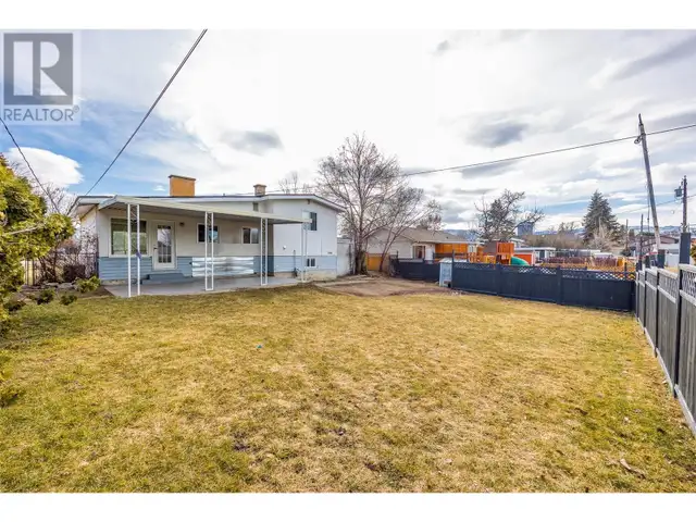 1388 Cherry Crescent W Kelowna, British Columbia in Houses for Sale in Penticton - Image 40