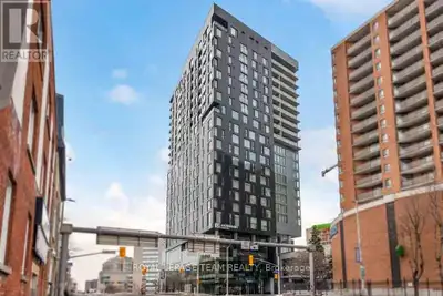 Welcome to Suite 1503 at ArtHaus, 20 Daly Avenue, in the heart of Sandy Hill. This approximately 656...