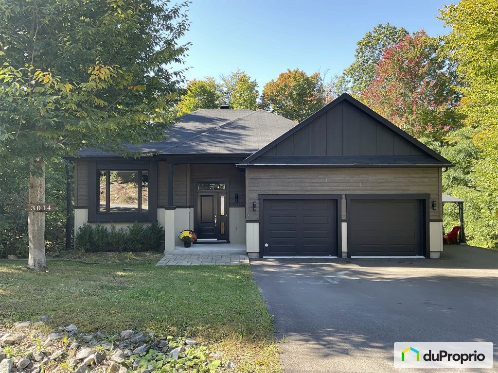 $729,000 - Bungalow for sale in Ste-Julienne — photo 1