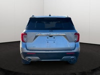 If you're searching for a premium family hauler that offers executive-level luxury without a massive... (image 4)