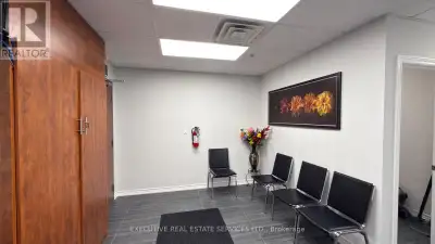 Furnished Professional Office Space for Lease, Prime Location at Gore & Ebenezer Plaza. Available Im...